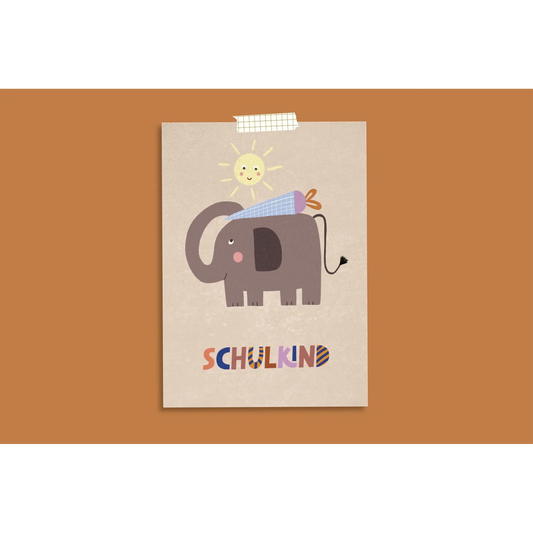 Modern Kids Art – Postkarte zur Einschulung "Schulkind Elefant"
