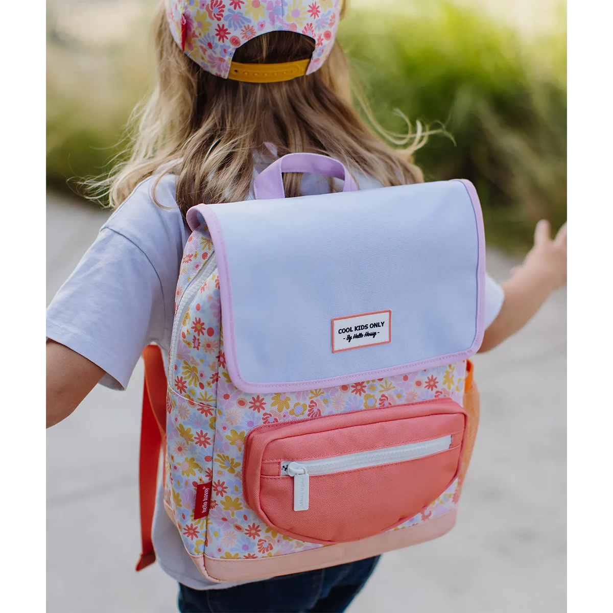Hello Hossy - Rucksack "Retro Flowers" für Kindergarten, Schule & Kita