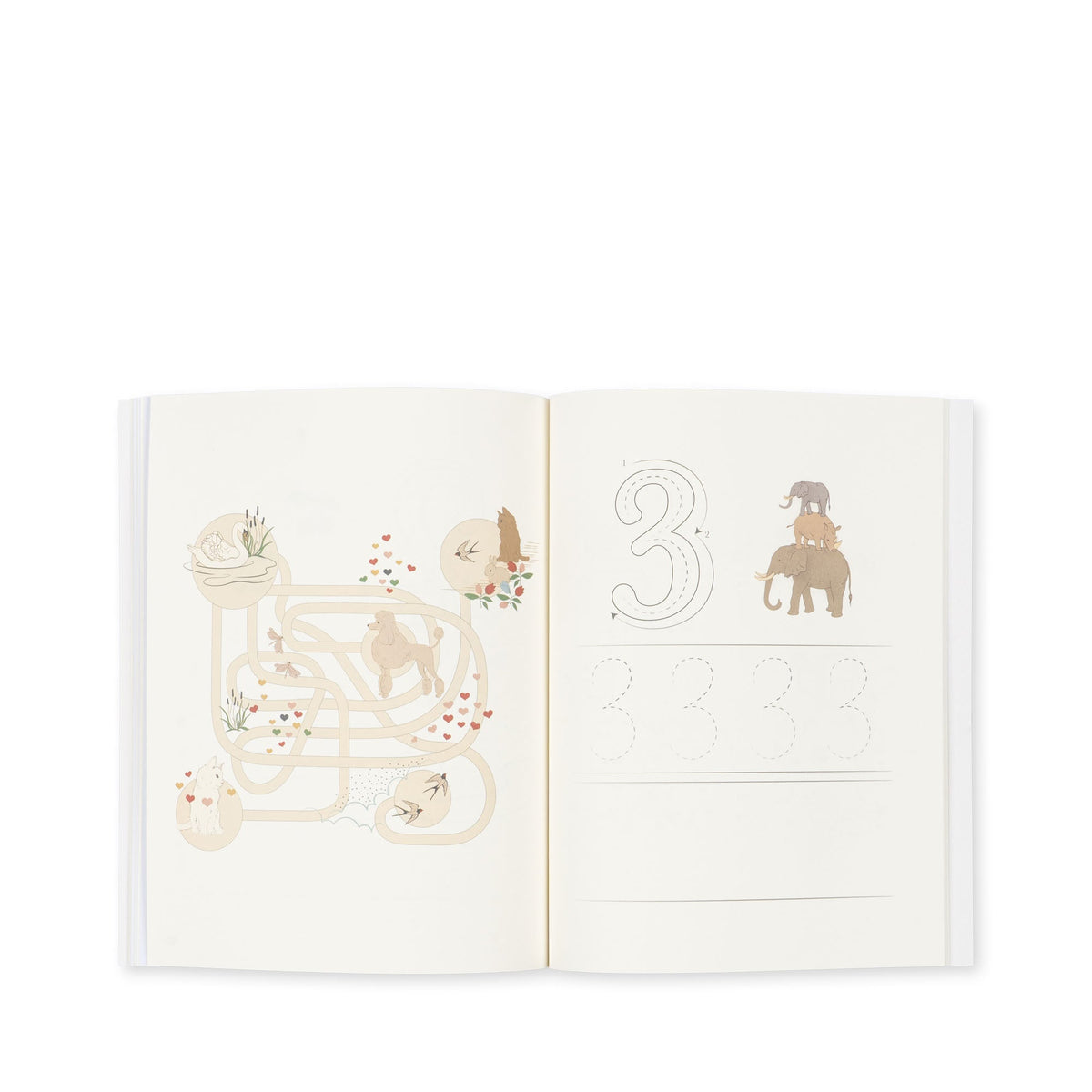 Konges Slojd – Malbuch & Spielbuch „My Activity Book“ mit Buntstiften