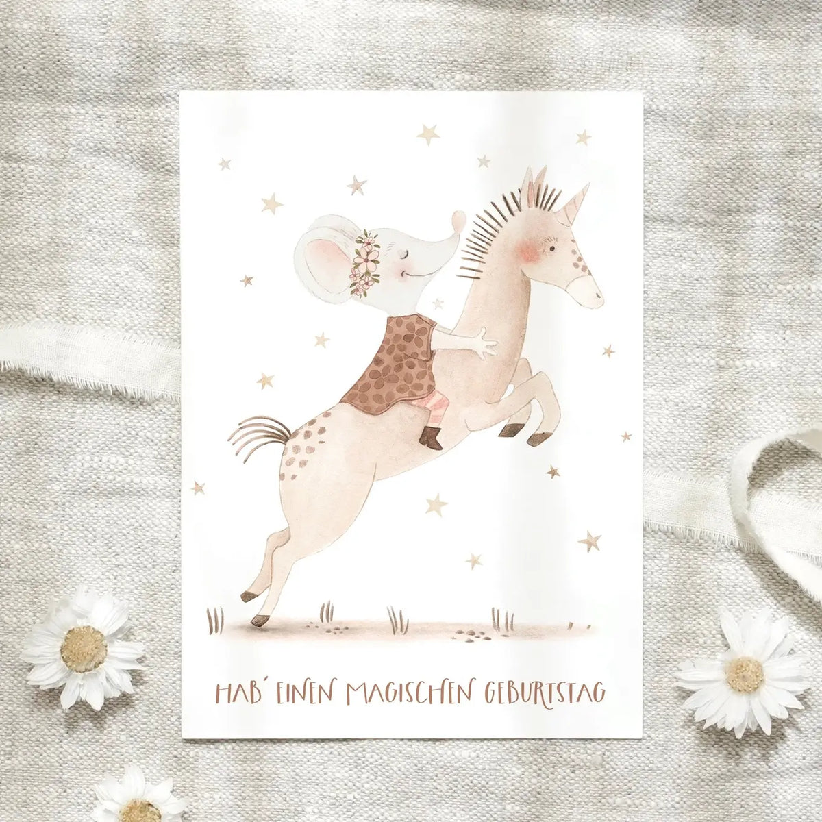 Leo la Douce – Postkarte "Einhorngeburtstag", nachhaltig & hochwertig