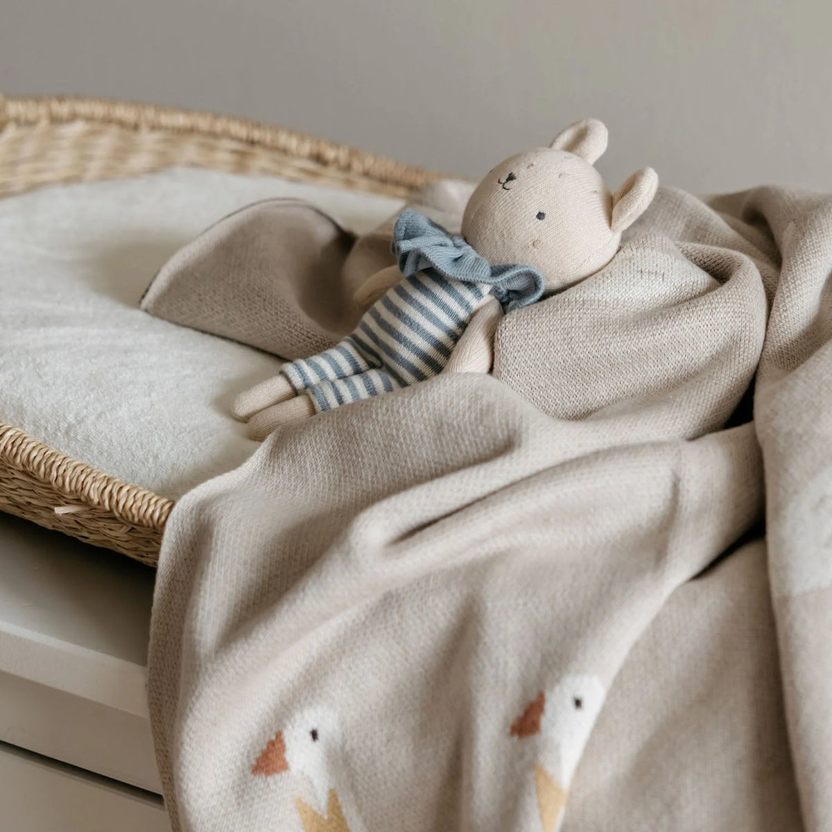Little Otja – Kuscheltier „Bear Lorem“ aus Bio-Baumwolle