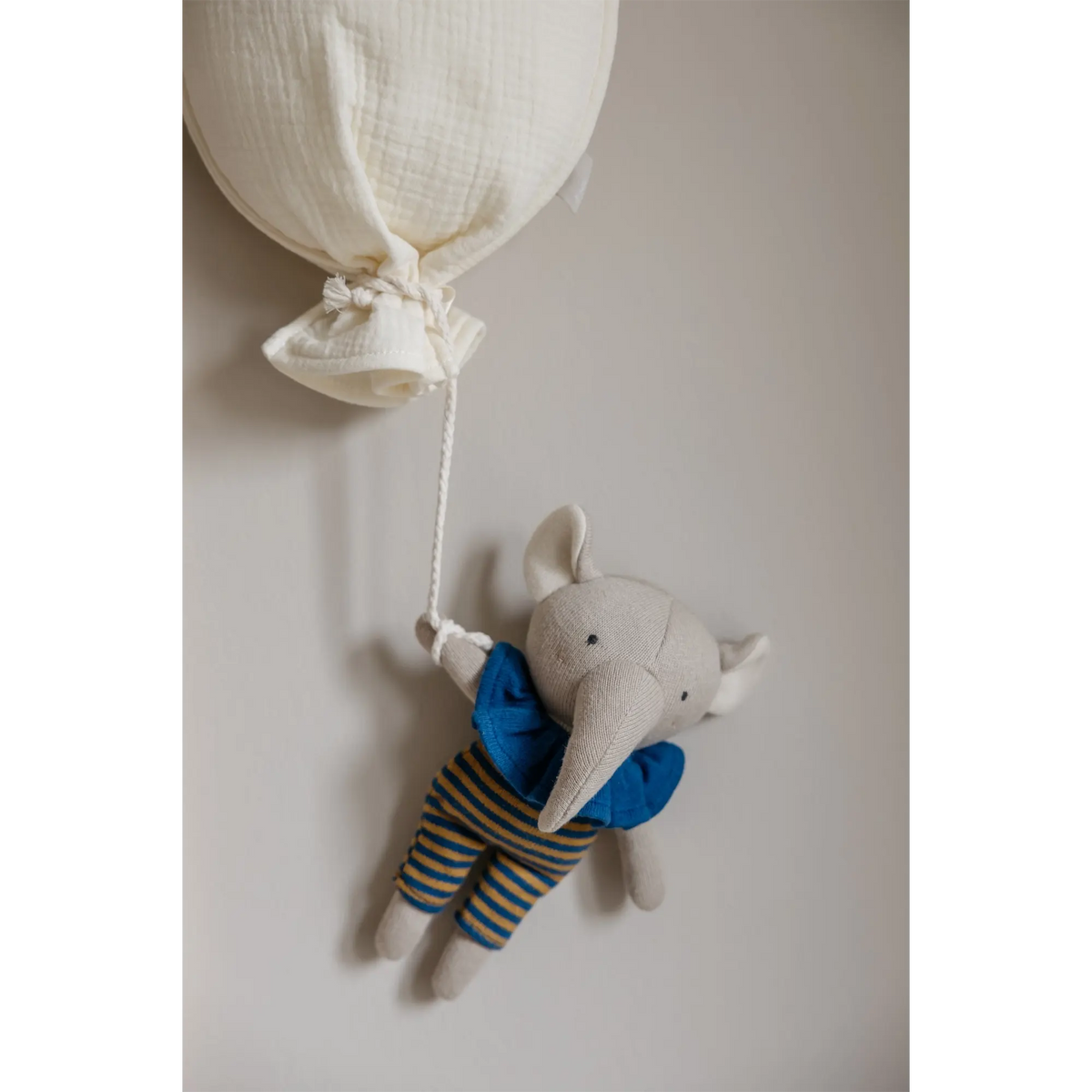 Little Otja – Kuscheltier „Elephant Pim“ aus Bio-Baumwolle