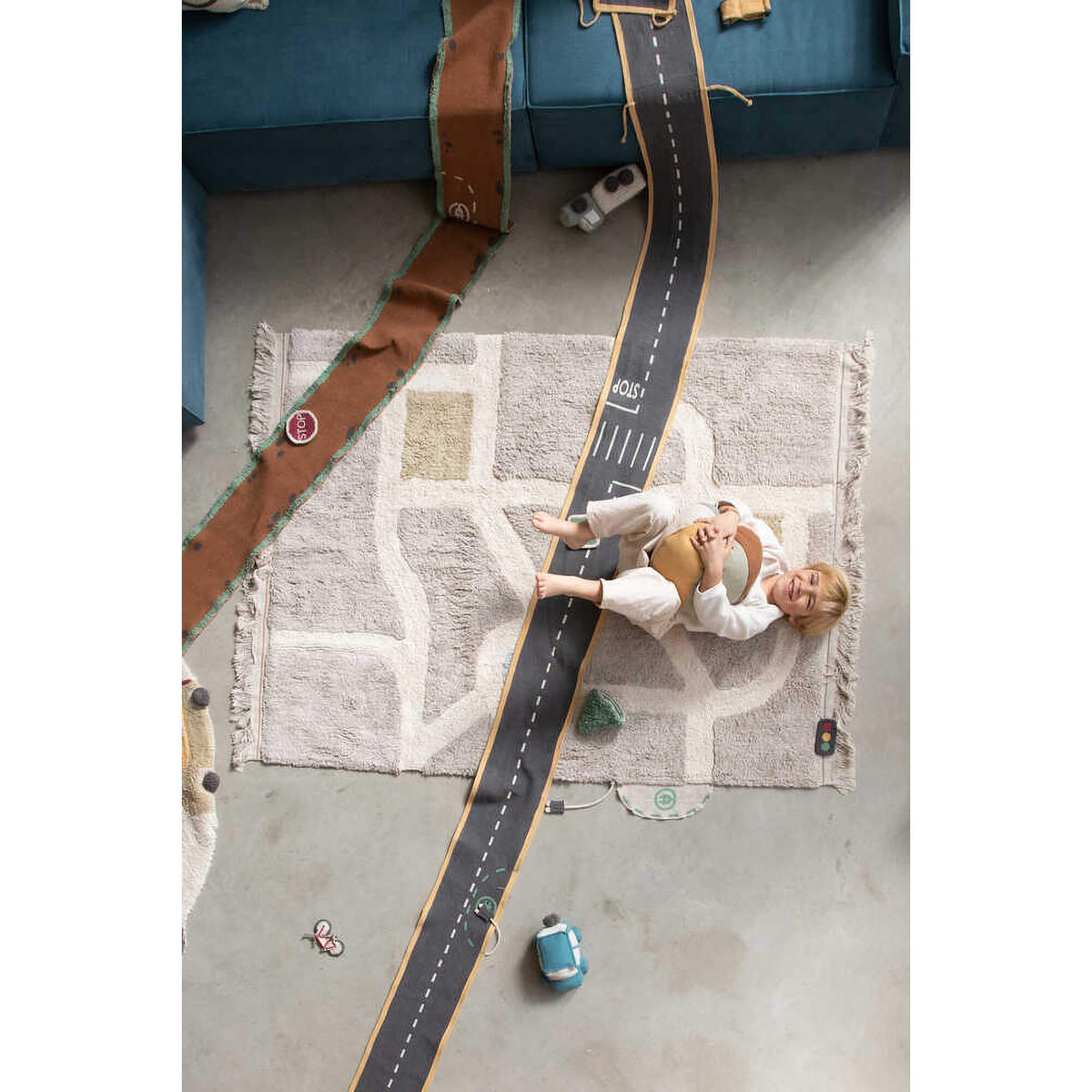 XL SPIELSTRASSE RIDE & ROLL - MIT BUS, 400 CM
