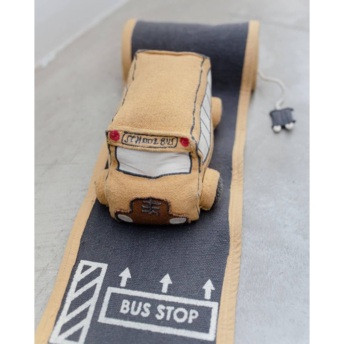 Lorena Canals - Xl Stoff-Spielstrasse "Ride & Roll" Mit Bus 400cm