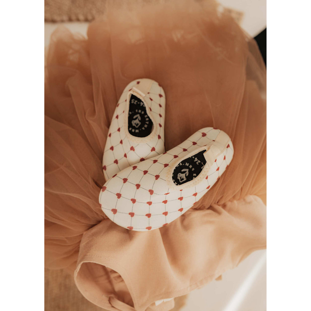 Mrs Ertha – Kinder Badeschuhe "Lovely Roots", rutschfest