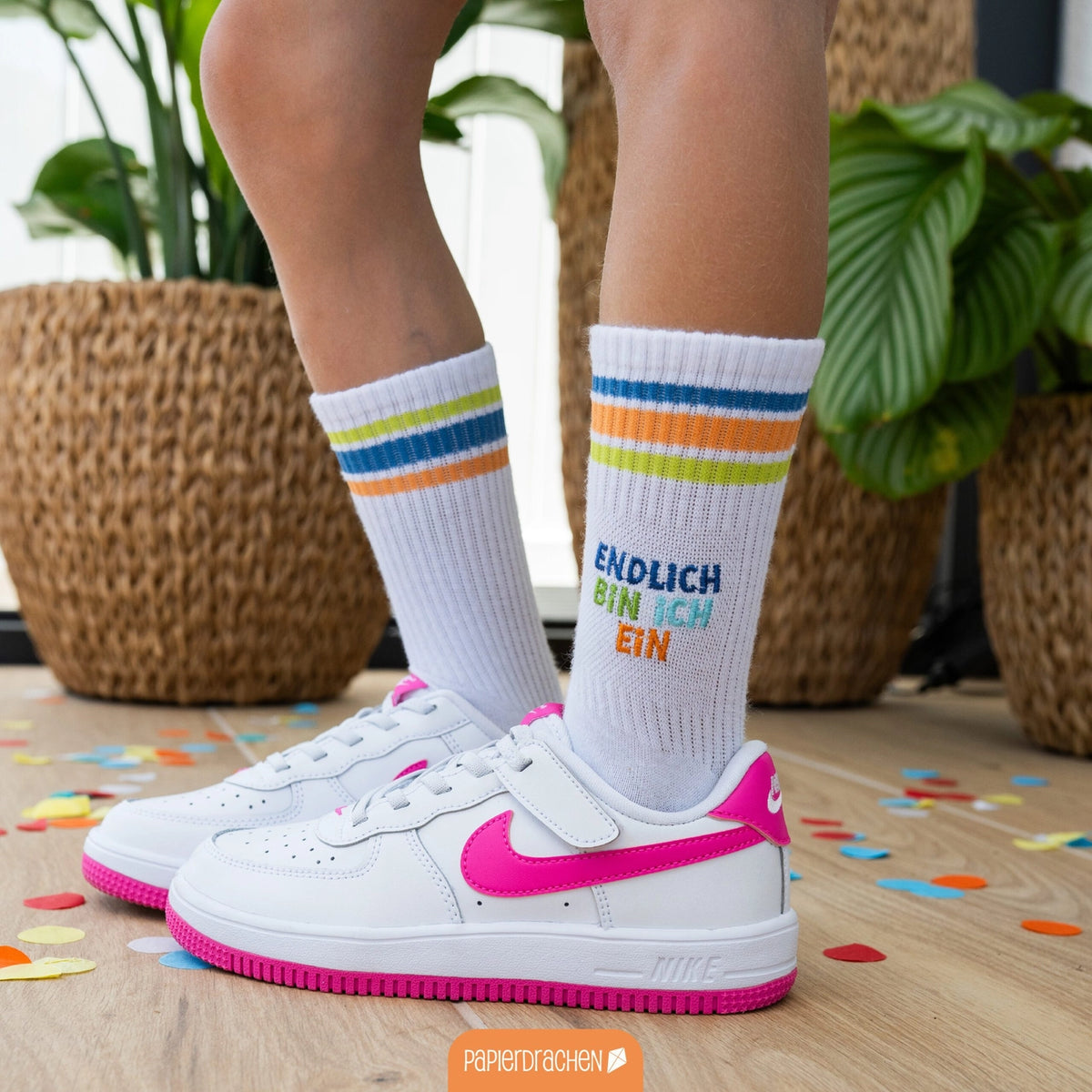 Papierdrachen - Socken zur Einschulung - blau - Endlich bin ich ein Schulkind