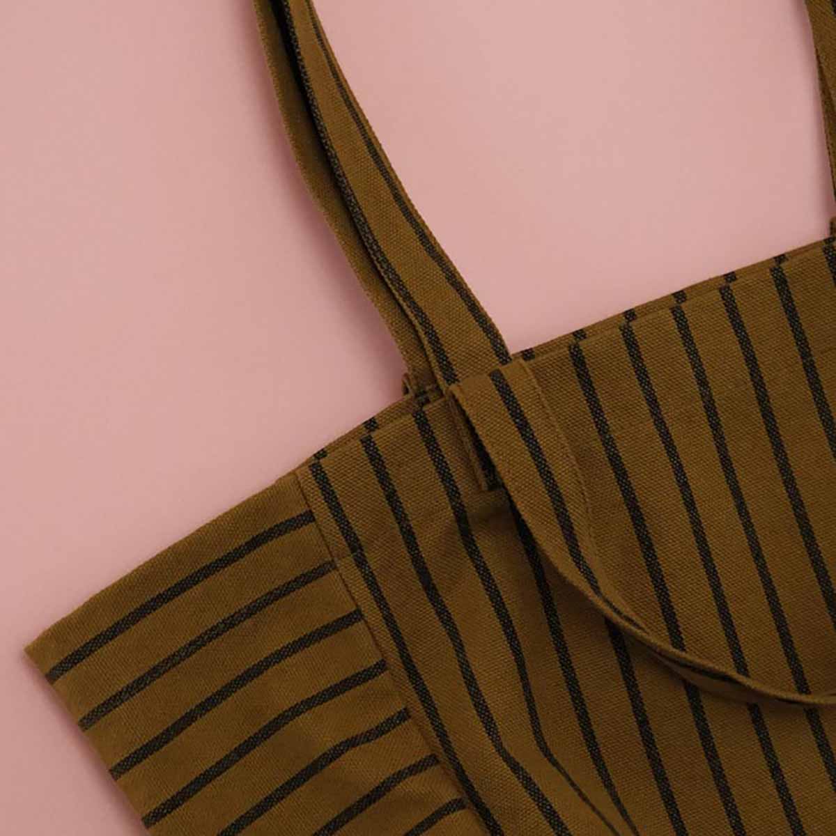 Rose in April – Tasche "Tennis Black" aus 100% Baumwolle, OEKO-Tex