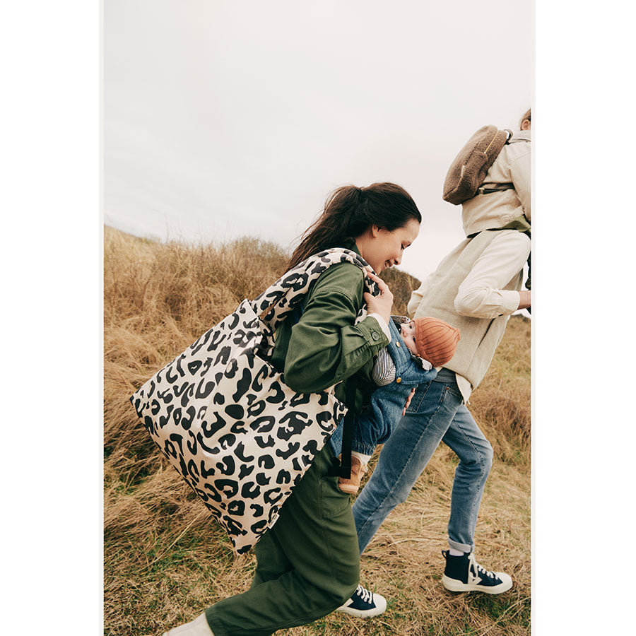 Studio Noos - Mom Bag "Holy Cow Puffy" - Wickeltasche, Shopper